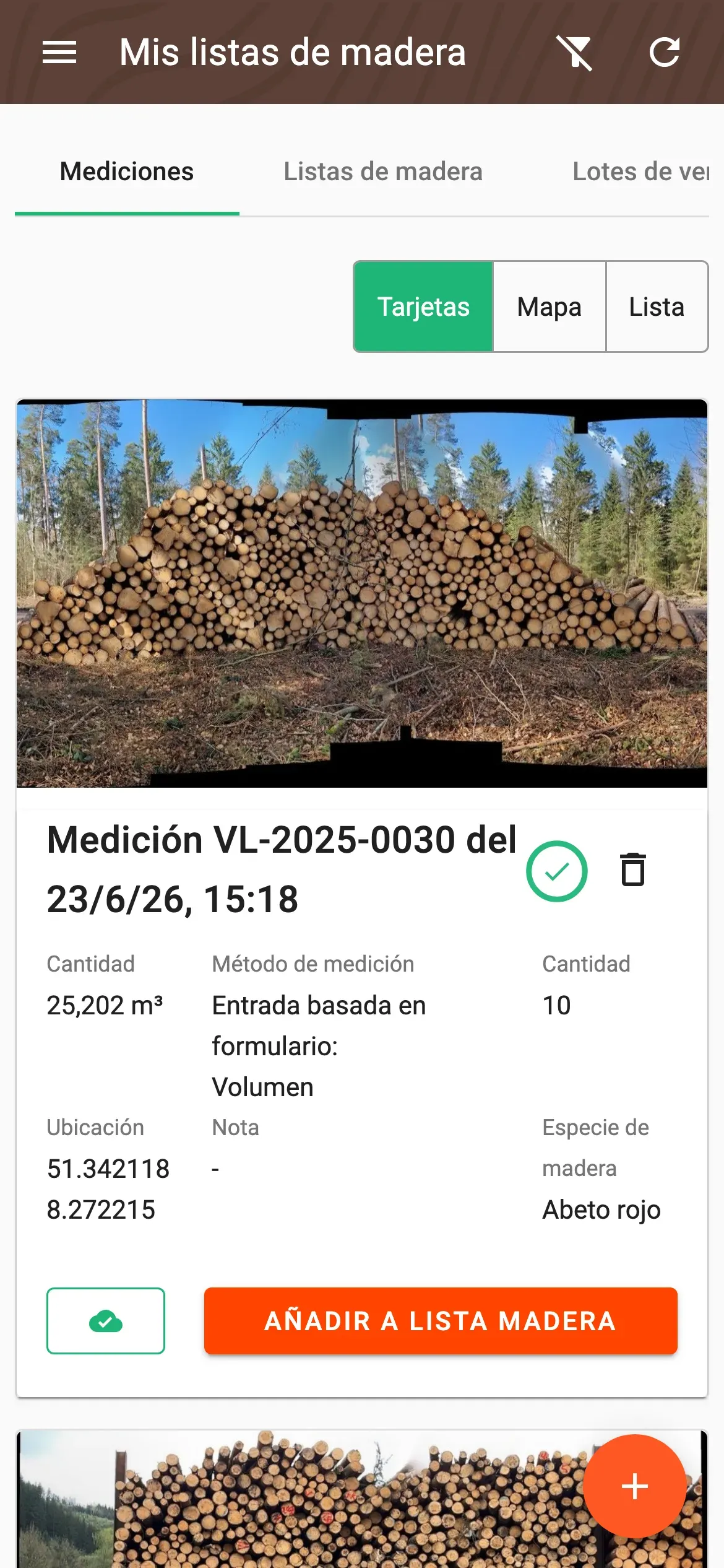 Lista de mediciones en vista de tarjetas con indicador de estado de entrega en cada medición