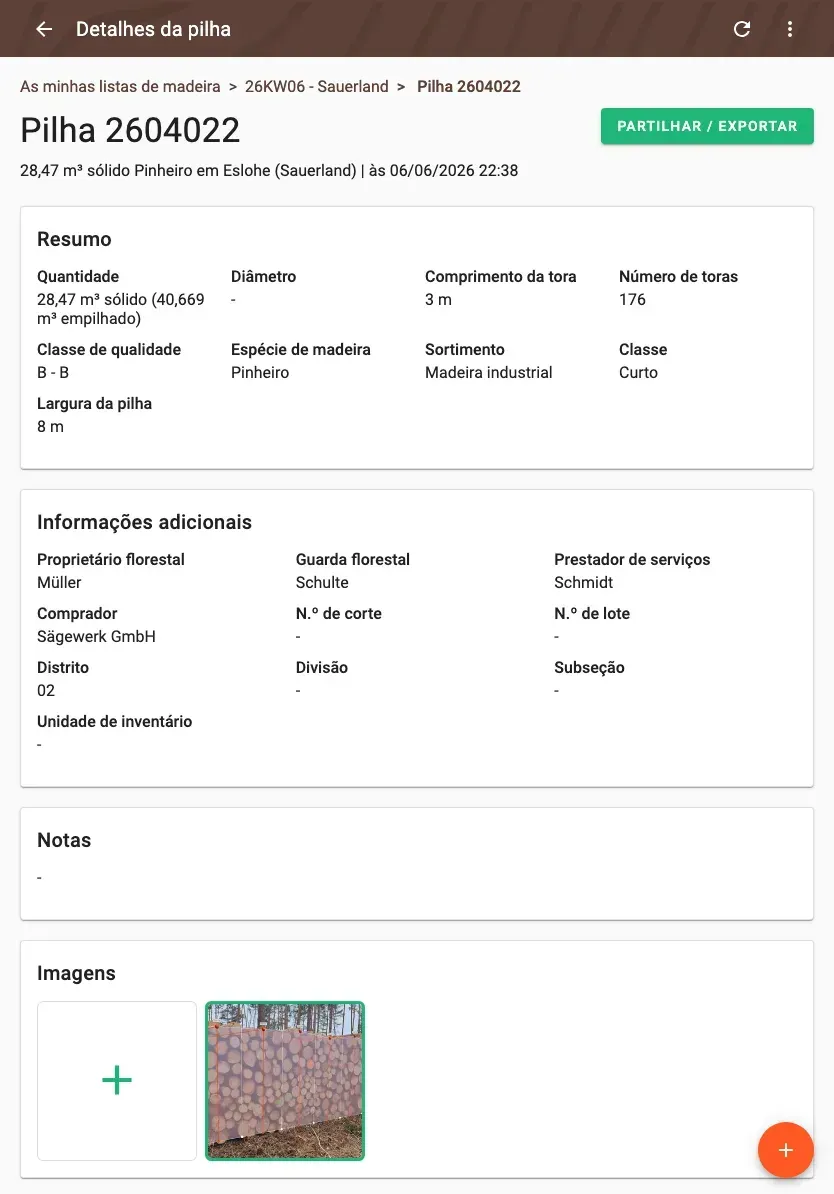 Log-pile detail with delivery status and linked documents in Forstify